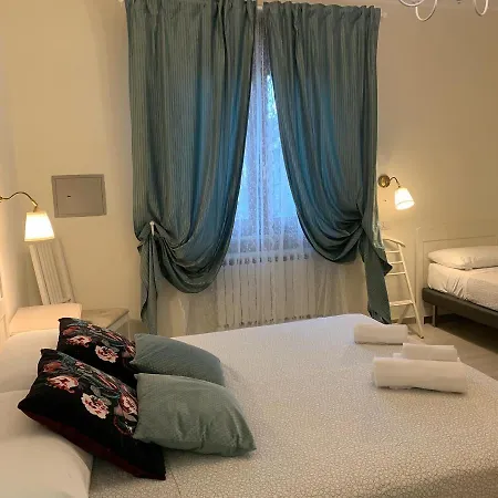 Гостевой дом New Business And Fun Camere&monolocali Gb Rossi Friendly Верона