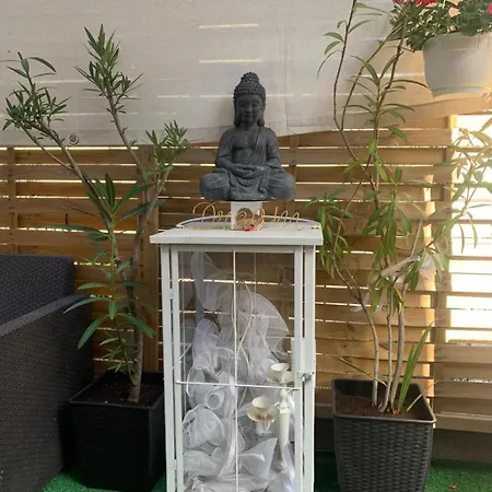 New Business And Fun Camere&monolocali Gb Rossi Friendly