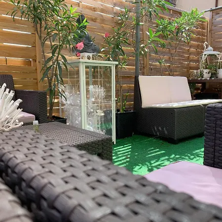 New Business And Fun Camere&monolocali Gb Rossi Friendly 3*