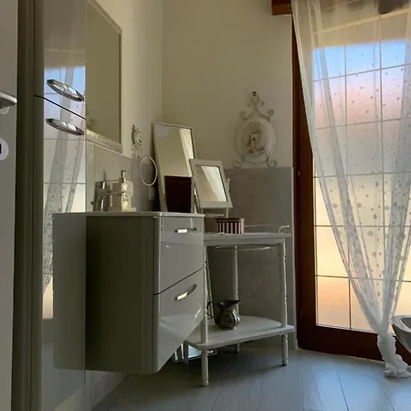 Гостевой дом New Business And Fun Camere&monolocali Gb Rossi Friendly Верона