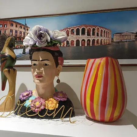 Гостевой дом New Business And Fun Camere&monolocali Gb Rossi Friendly 3*