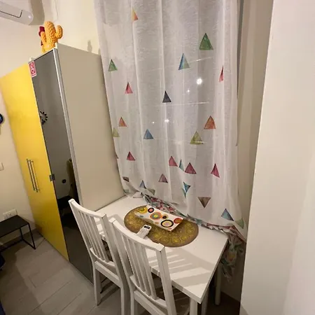 New Business And Fun Camere&monolocali Gb Rossi Friendly Гостевой дом Верона