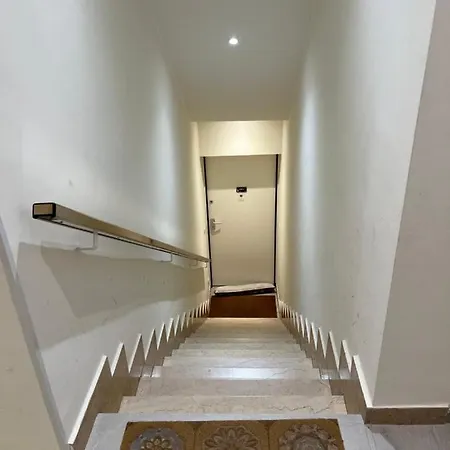 Гостевой дом New Business And Fun Camere&monolocali Gb Rossi Friendly Верона