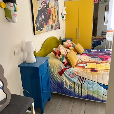 New Business And Fun Camere&monolocali Gb Rossi Friendly