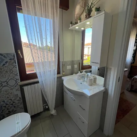 Гостевой дом New Business And Fun Camere&monolocali Gb Rossi Friendly Верона